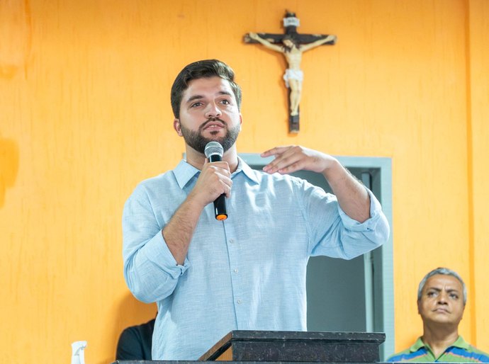 Prefeito Lucas Santos participa de abertura do ano legislativo e apresenta balanço de sua gestão