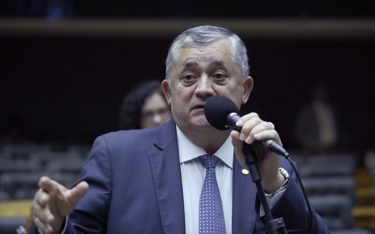 Líder do governo na Câmara afirma que há acordo para votar marco das garantias e cota de telas para filmes nacionais