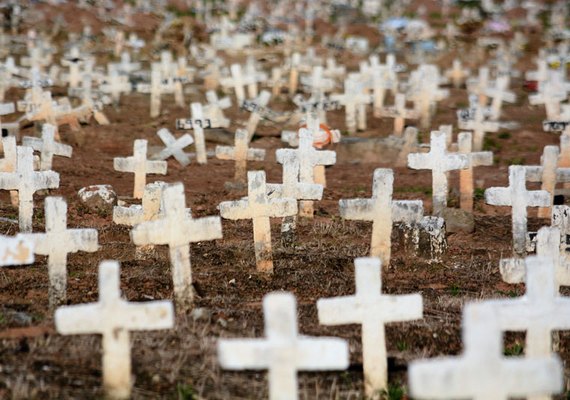 500 mil mortes. E é preciso fazer mais para vencer a covid
