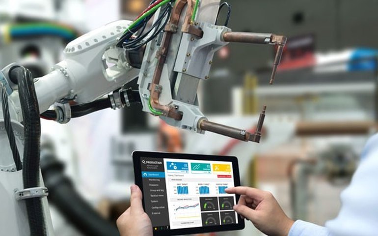 Indústria brasileira precisa de mais investimento em ciência e tecnologia