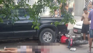 Motociclista morre em acidente envolvendo carro e caminhão na parte alta da capital