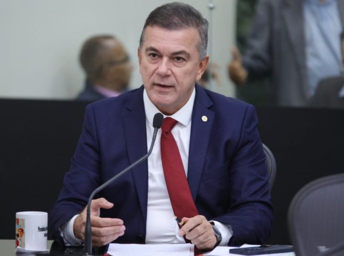 Ronaldo Medeiros clama por entendimento no debate sobre reajuste salarial dos policiais civis