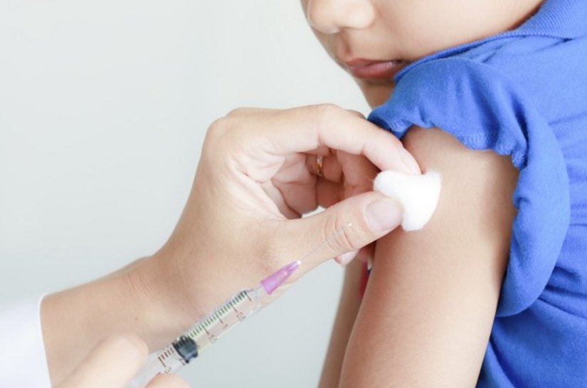 Meninos começam a ser vacinados contra HPV em Maceió
