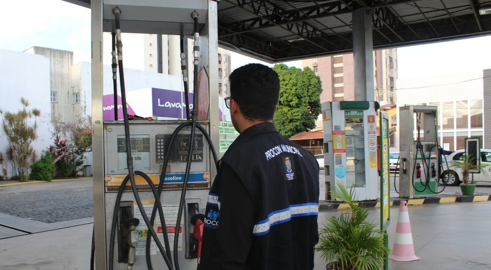 PROCON GASOLINA / Foto: Débora Sales 