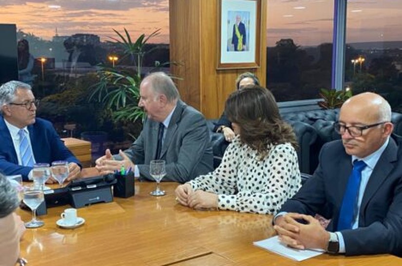 Ziulkoski defende apoio do governo federal e do Congresso para amenizar crise enfrentada pelos Municípios