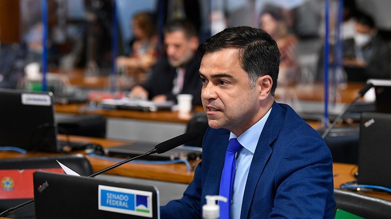 Sandoval: Sem reestruturação dos custos, tarifa de energia continuará sob forte pressão