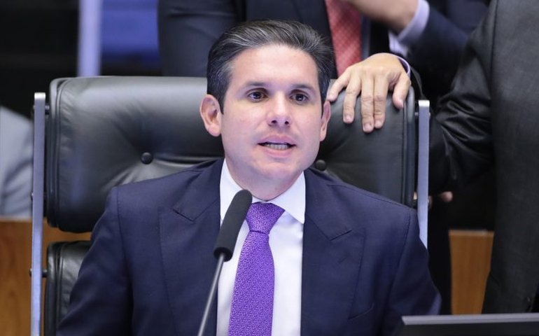 Motta anuncia votação de requerimento de urgência para projeto de anistia