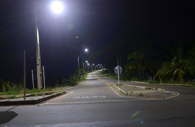 Prefeitura de Coruripe inaugura iluminação da Rodovia Elza Silva Beltrão de Castro, no Miaí de Cima