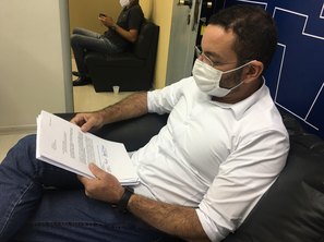 Secretário Nemer Ibrahim atento ao nosso robusto relatório