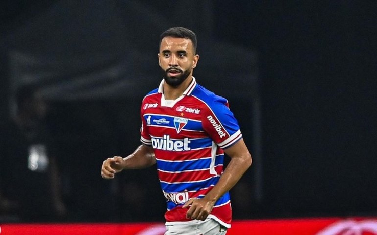 Bahia supera concorrência e contrata Caio Alexandre na negociação mais cara entre nordestinos