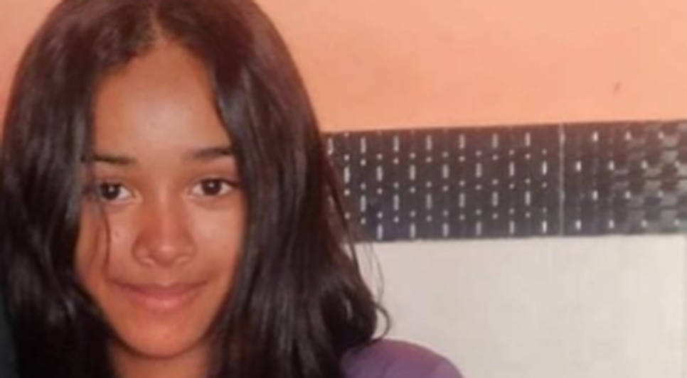 Família procura adolescente desaparecida após sair de casa em Aracaju