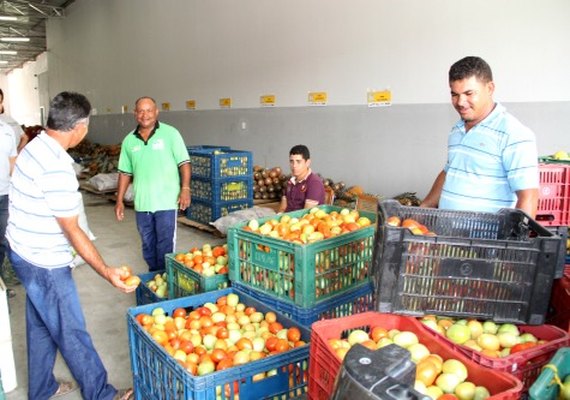 Arapiraca: Unidades do CRAS recebem alimentos pelo PAA municipal
