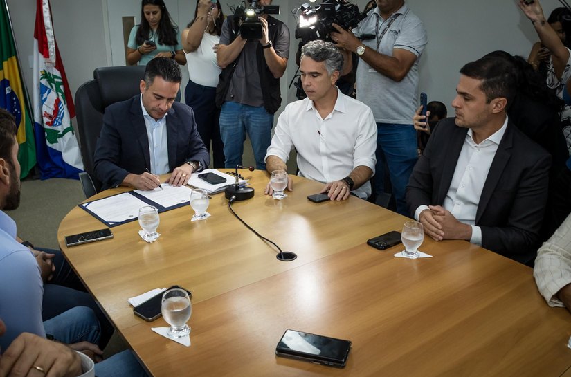 Paulo Dantas sanciona lei que institui política Corações da Paz em Alagoas