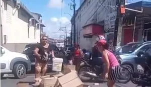 Moradores bloquearam a Avenida Cleto Campelo, no Jacintinho, para protestar contra a falta de água registrada há cerca de 15 dias. - Foto: Reprodução