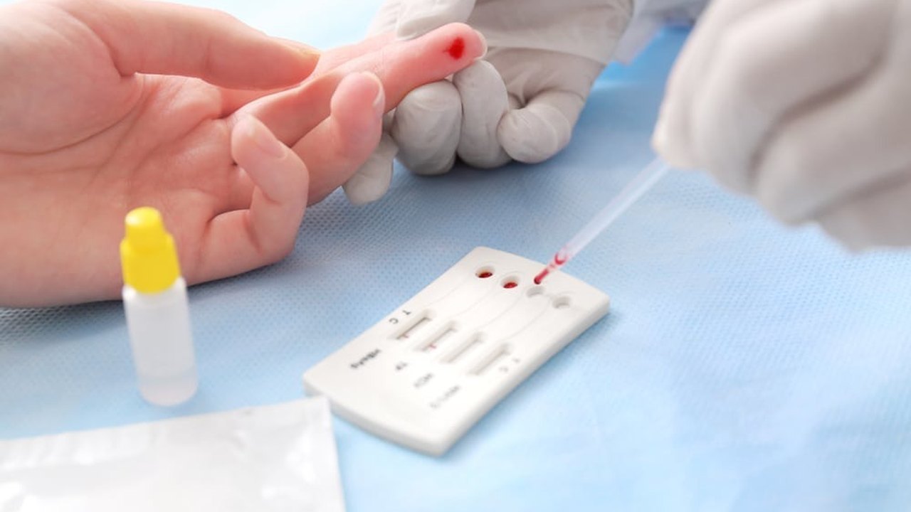 Alta no registro de sífilis no Brasil ocorre devido à falta de busca por tratamento, aponta enfermeiro