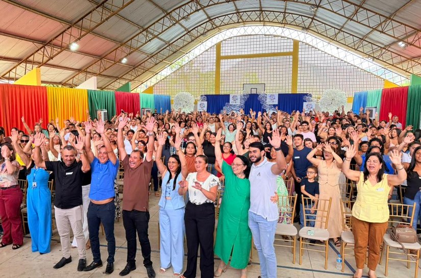 Gestão do prefeito Didi Lopes inicia ano letivo valorizando educadores e promovendo grande Jornada Pedagógica