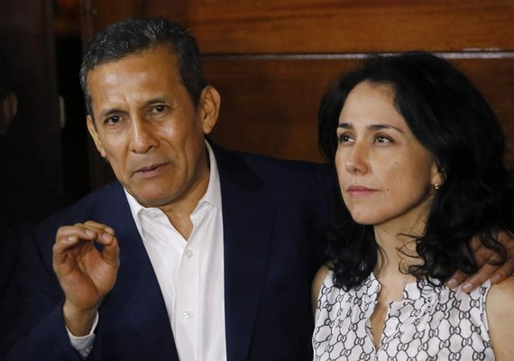 Após salvo-conduto presidencial, ex-primeira-dama do Peru chega ao Brasil