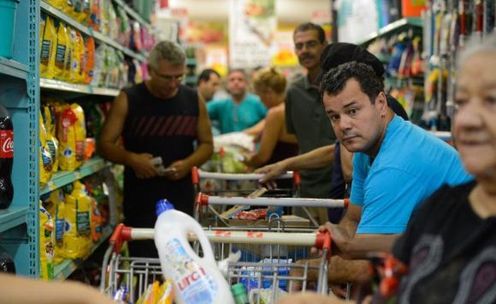 reços dos alimentos da cesta básica caíram em 21 capitais. Foto: Tânia Rêgo