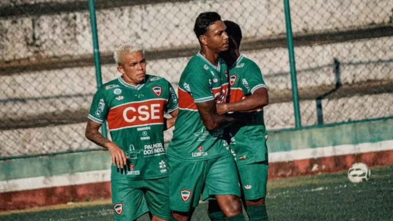 CSE goleia Anadiense por 10 a 0 em jogo-treino no Juca Sampaio