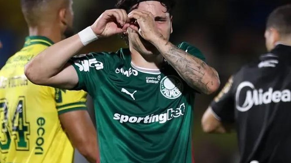 Palmeiras empata com Mirassol e diminui vantagem sobre o Flamengo