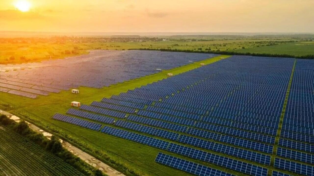 Brasil tem potencial para gerar 24 GW de energia solar flutuante, aponta estudo