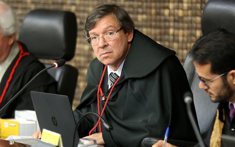 ﻿TJ autoriza contratos de publicidade da Prefeitura de Maceió