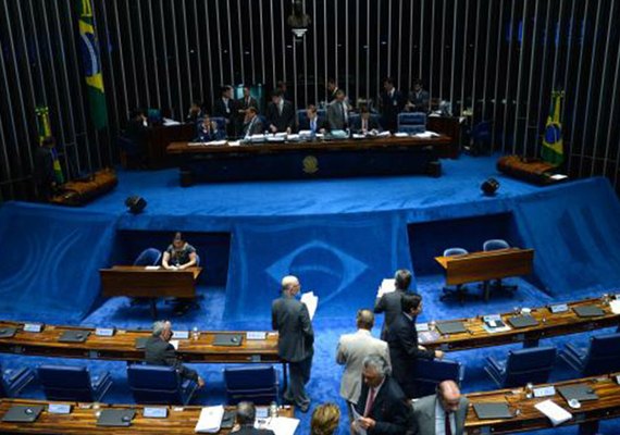 Senado aprova texto final do projeto de reforma política