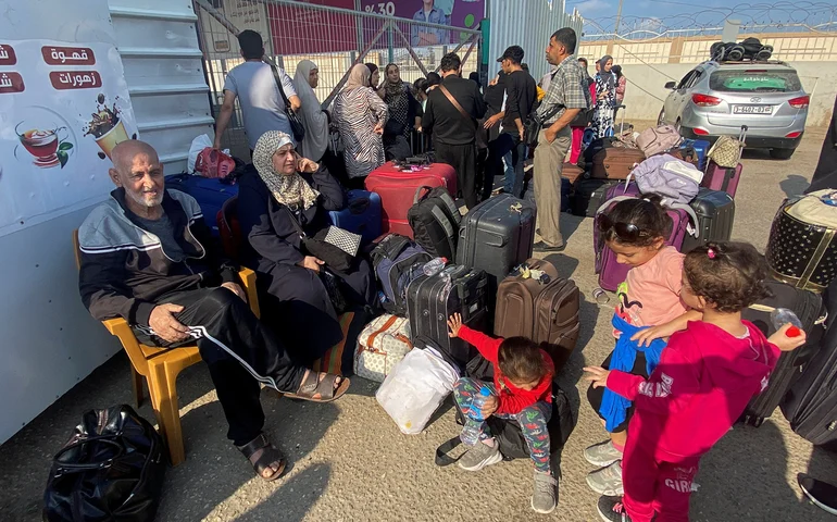 Israel faz nova operação no maior hospital de Gaza em busca de base do Hamas