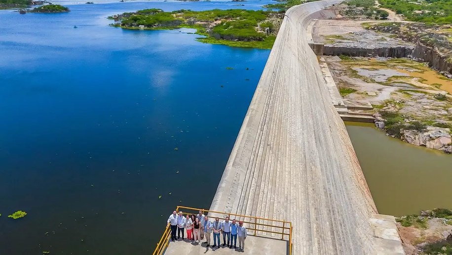Lula inaugura nova barragem da transposição do São Francisco