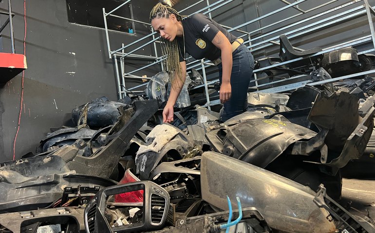 Polícia Civil descobre locais de desmanches de automóveis durante operação em Maceió