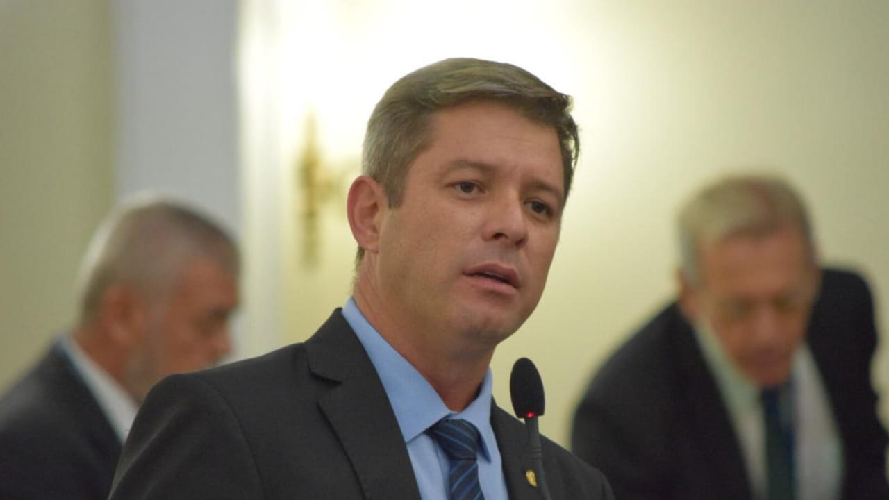 Projeto proíbe inaugurações de obras inacabadas em Alagoas