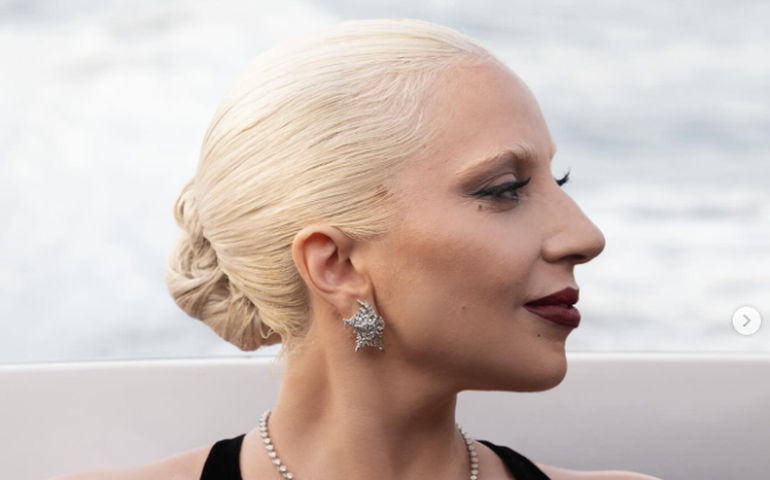 Influenciador expulso de show de Lady Gaga após polêmica com Ariana Grande