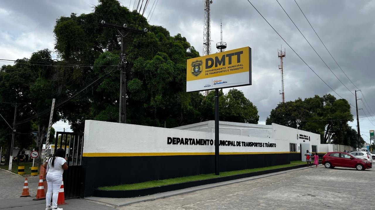 DMTT emite cerca de 9 mil cartões e credenciais no primeiro semestre