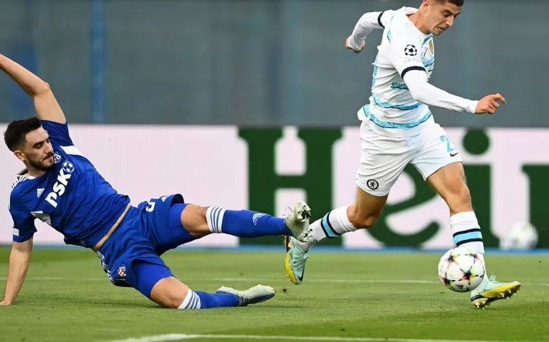 Chelsea estreia na Liga dos Campeões com derrota para o Dínamo Zagreb