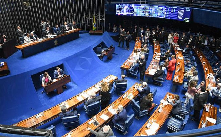 Senado aprova reeleição na direção de tribunais com mais de 170 desembargadores