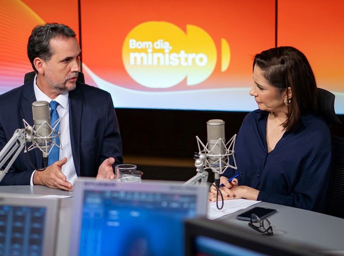 Bruno Moretti detalha ações do Governo do Brasil voltadas aos motoristas de aplicativos: “é um tema para nós fundamental”