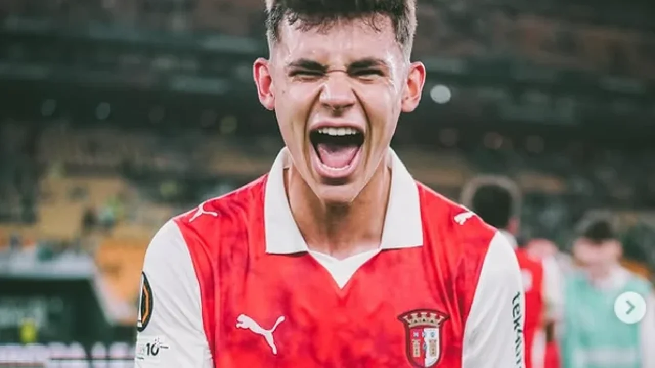 Moscardo é emprestado pela 3ª vez pelo PSG para clube da Espanha e frustra planos do Corinthians
