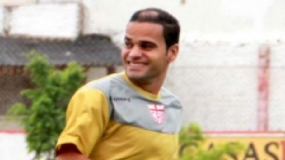 CRB sem a dupla de Evertons para duelo com Coruripe