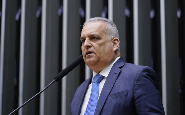 Projeto de Alfredo Gaspar que exige castração química para estupradores é aprovado na Câmara