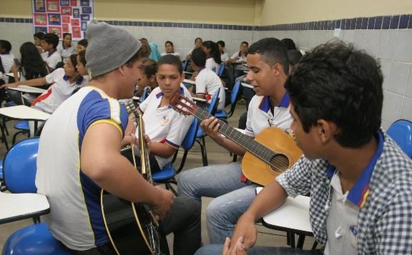 Alunos inscritos no Festival de Arte do Cepa participam da seleção