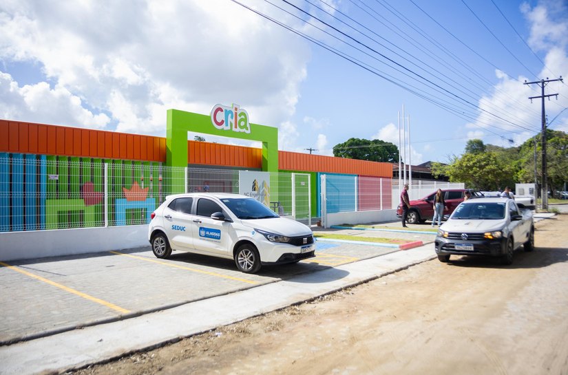 Governo do Estado entrega nesta quinta (5) mais duas creches Cria, em Maceió e Capela