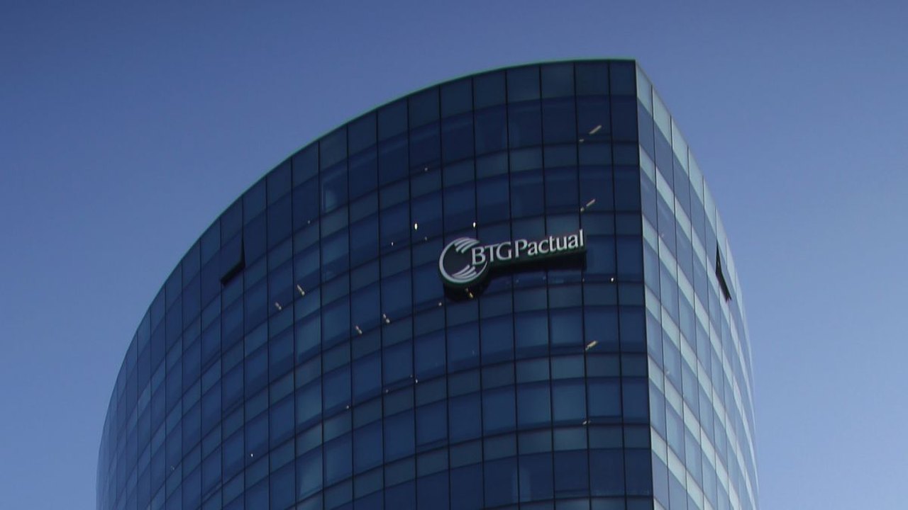 Com XP e BTG à frente, plataformas digitais devem tirar mercado de grandes bancos