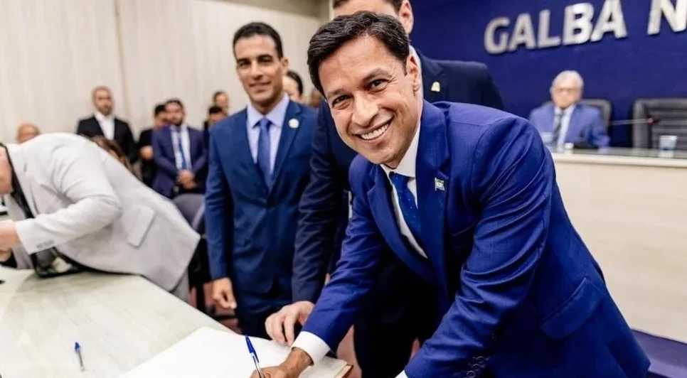 Rodrigo fez questão de destacar o papel do ex-prefeito JHC na transformação da cidade e reforçou que sua gestão será marcada pela continuidade das ações . - Foto: Felipe Sóstenes/Secom Maceió