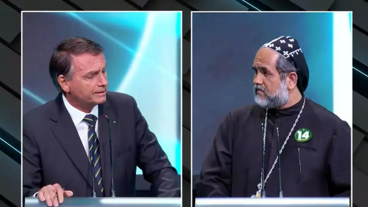 Bolsonaro faz dobradinha com Padre Kelmon para relacionar Nicarágua ao PT