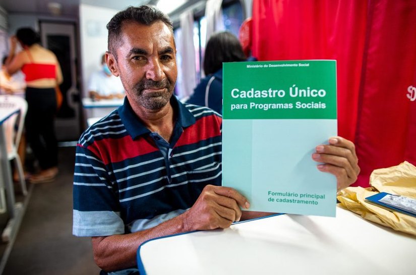 Cadastro Único Benedito Bentes oferece serviços da Assistência Social para moradores da parte alta