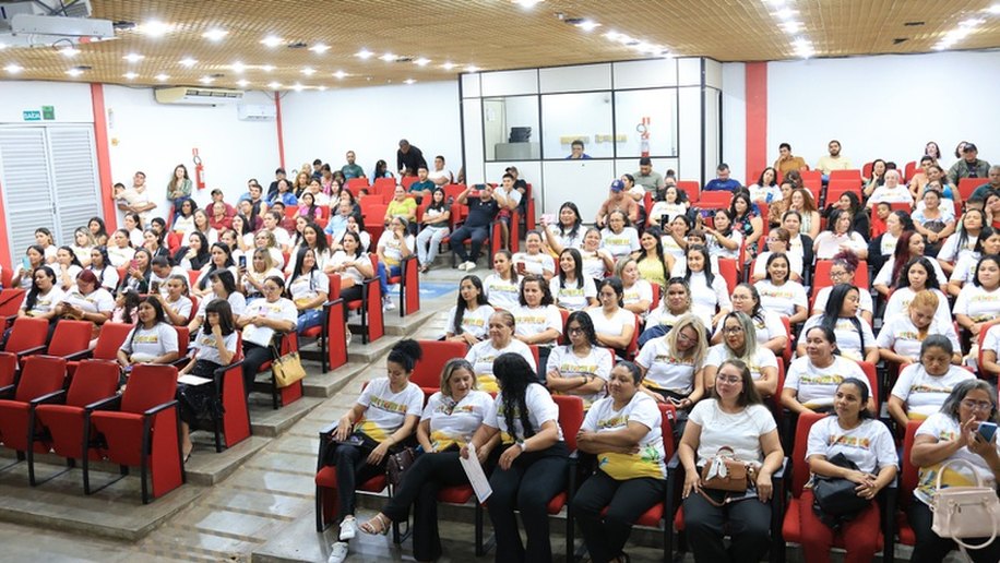 Mulheres Mil abre 1,3 mil vagas de cursos profissionalizantes gratuitos e presenciais