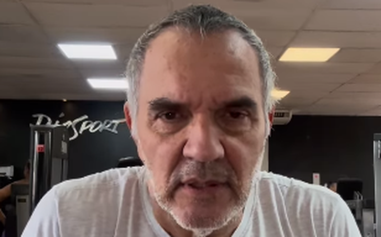 Humberto Martins diz que teve síndrome do pânico por assédio de fãs em sua 'fase de galã'