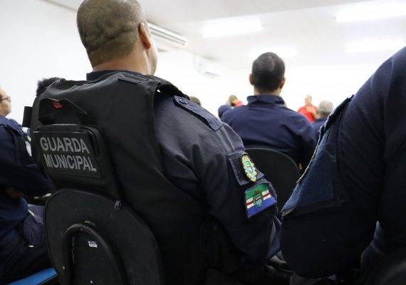 Segurança Comunitária inicia 3ª turma de atualização do curso de formação para a Guarda Municipal