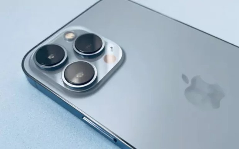 Anatel e governo pedirão em reunião na Apple atualização de iPhone para 5G puro
