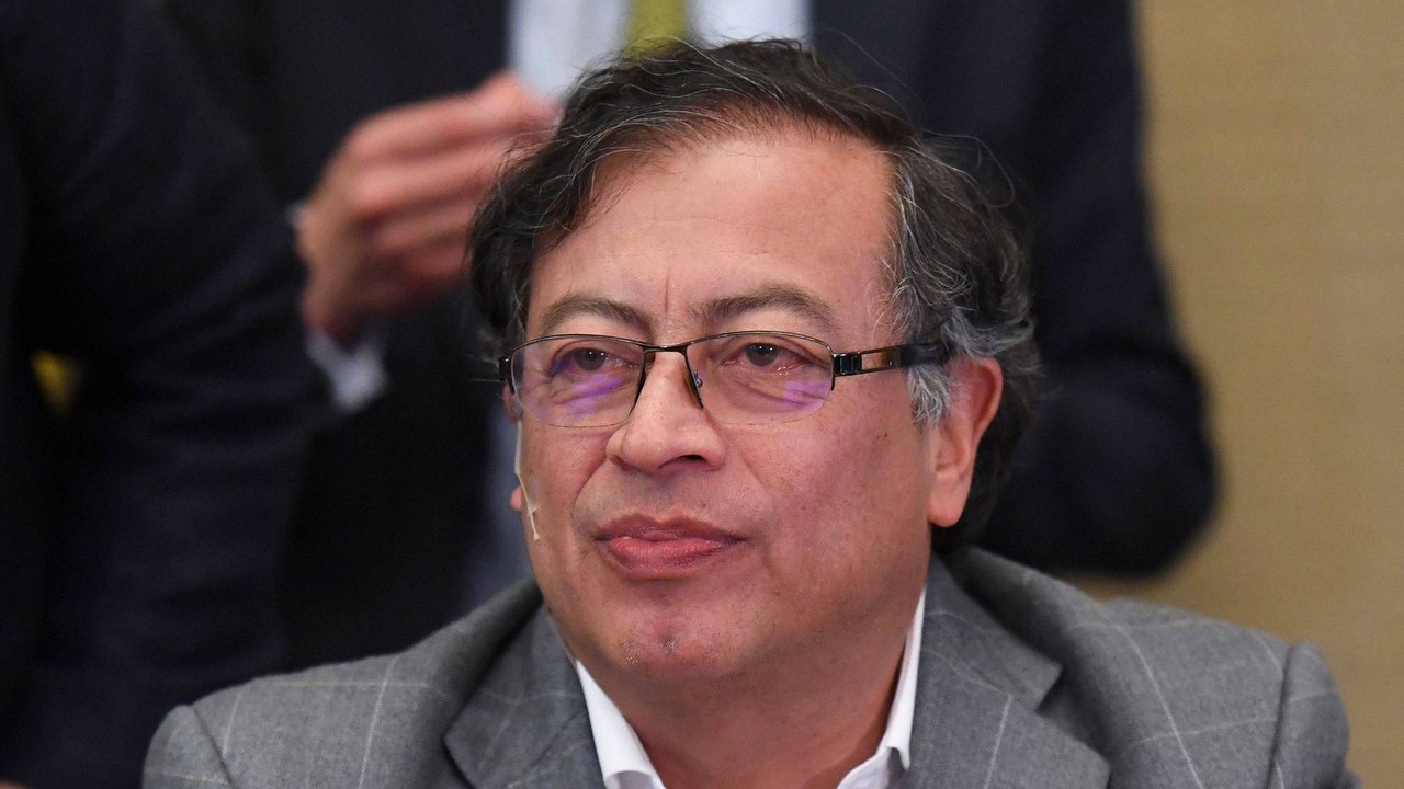 Colômbia suspende acordo de trégua com dissidentes das Farc